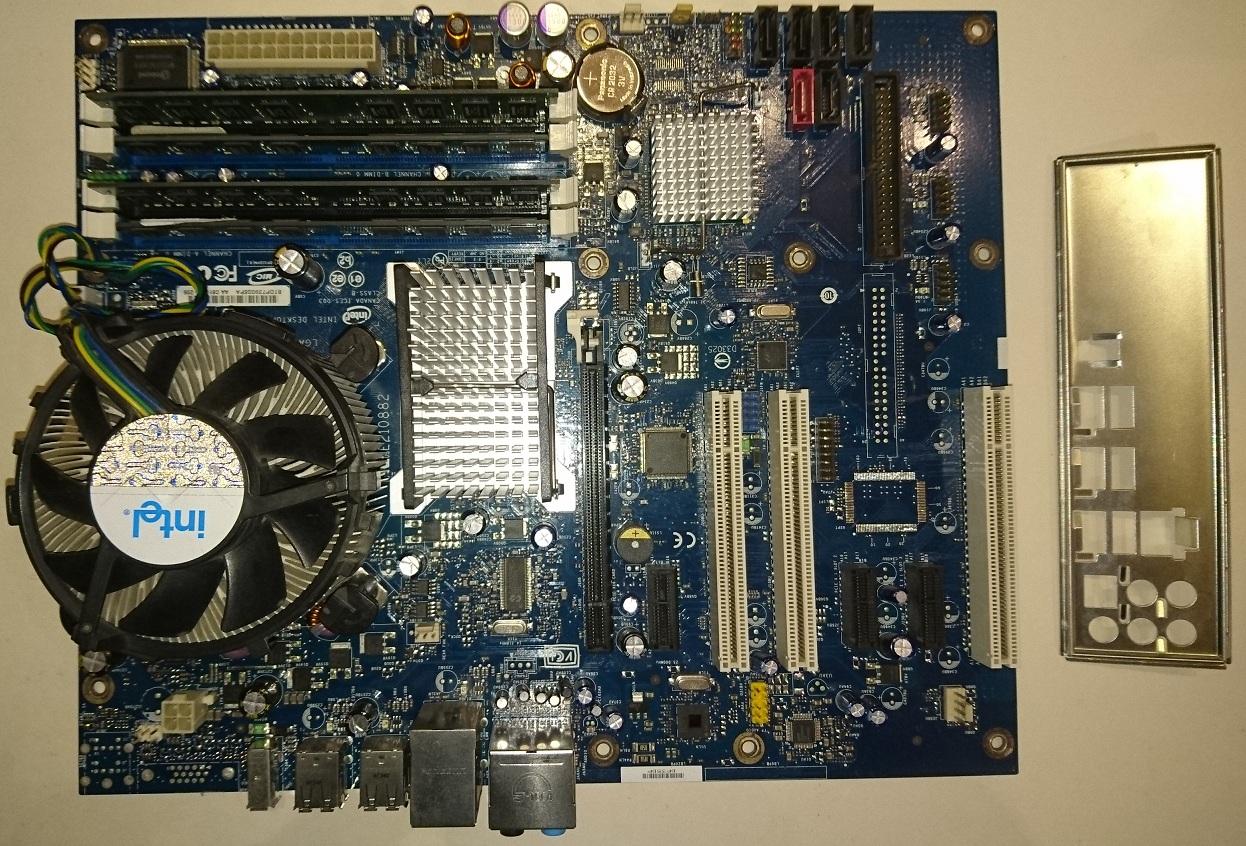 Процессор Intel ® Core ™ 2 Quad Q9550S (12 МБ кэш-памяти, тактовая частота ...